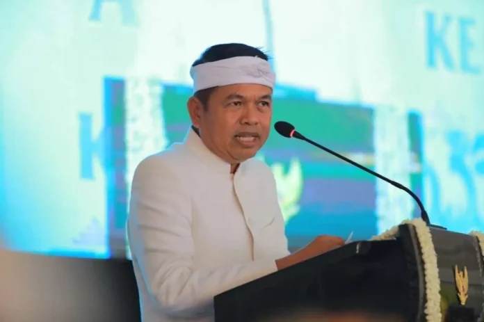 Gubernur Jawa Barat Holopis