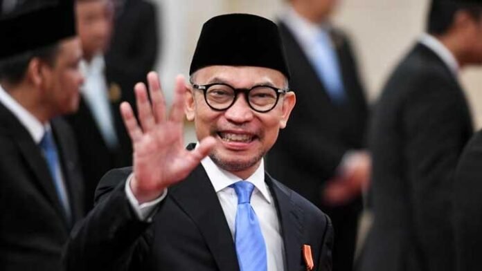 Chatib Basri Holopis