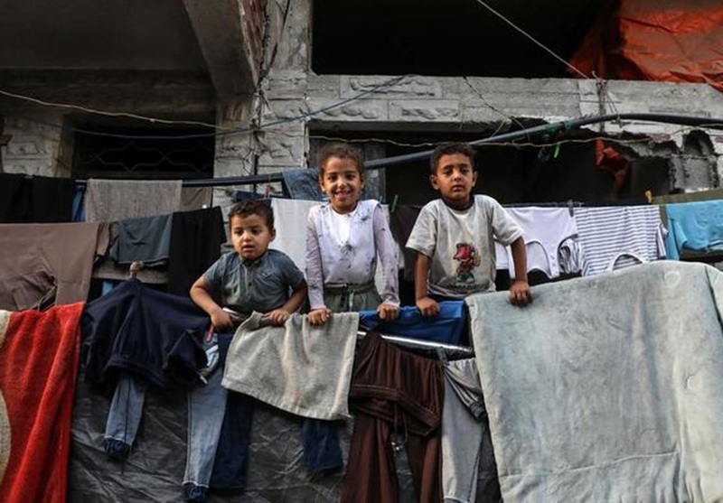 Anak Anak Palestina Holopis.com