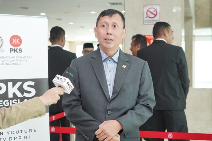 Anggota Komisi Iv Dpr Ri Slamet