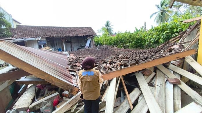 Gempa Sulteng Holopis