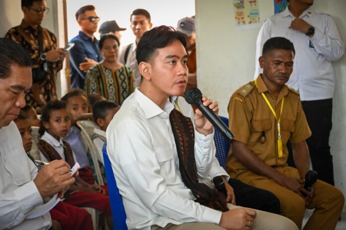 Gibran Di Ende 2 Holopis