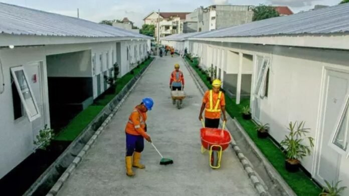 Hunian Untuk Warga Bantaran Rel Senen Holopis