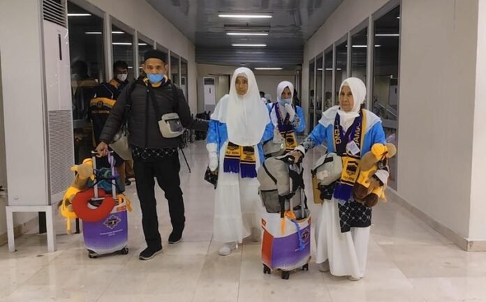 Jemaah Haji Makassar Holopis