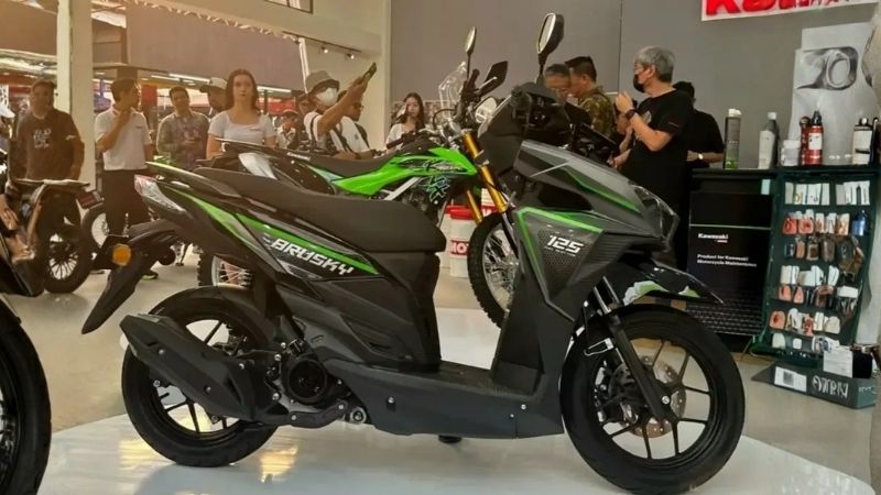 Kawasaki Brusky 125 Holopis