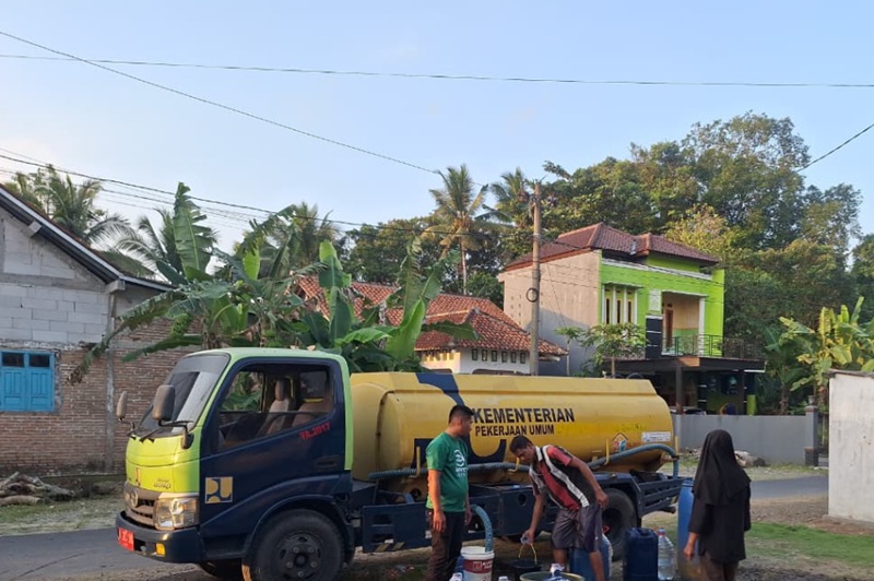 Kekeringan Cilacap Holopis