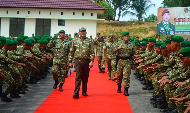 Menhan Sjafrie Di Aceh Timur Holopis