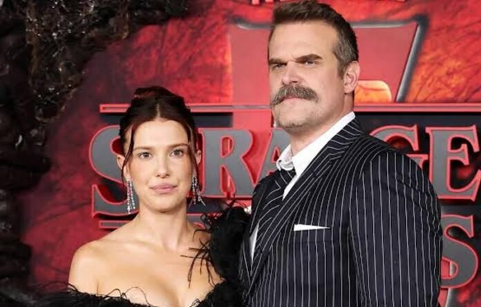 Millie Bobby Brown Dan David Harbour
