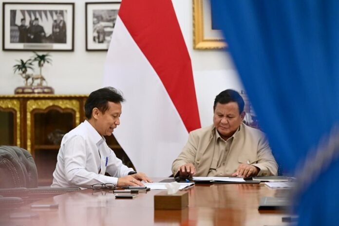 Presiden Prabowo Subianto Menerima Menteri Kesehatan Budi Gunadi Sadikin Di Istana Merdeka Selasa 9 Juni 2026 Holopis