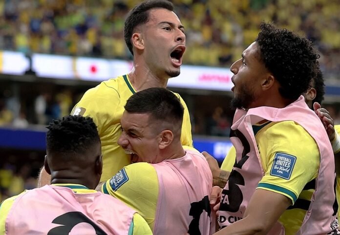 Skuad Timnas Brasil Saat Selebrasi Gol Kemenangan Lawan Jepang Di 32 Besar Piala Dunia 2026 Holopis
