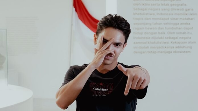 Victor Dethan Resmi Gabung Persija Jakarta Holopis