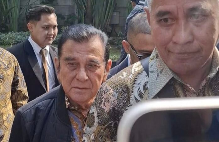 Yapto Di Kpk Holopis