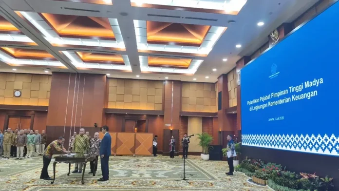 Pelantikan Dirjen Kemenkeu Holopis