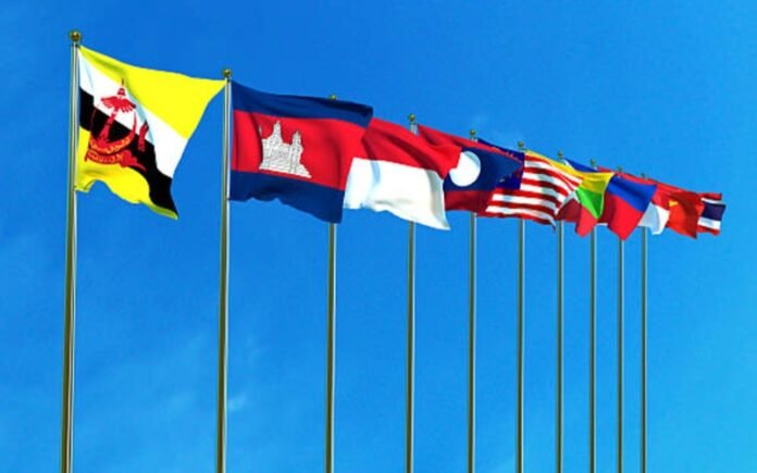 ASEAN Holopis.com