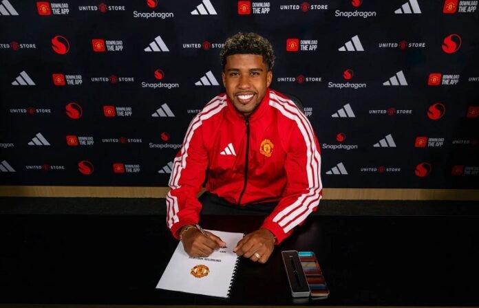 Andrey Santos Pemain Baru Manchester United Holopis