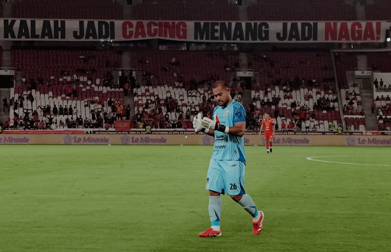 Andritany Ardhiyasa Kiper Persija Jakarta Holopis