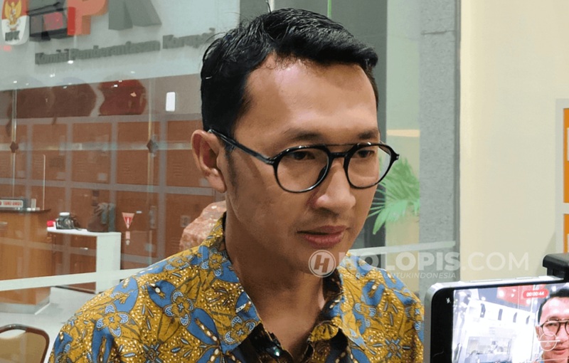 Budi Prasetyo - Holopis.com English