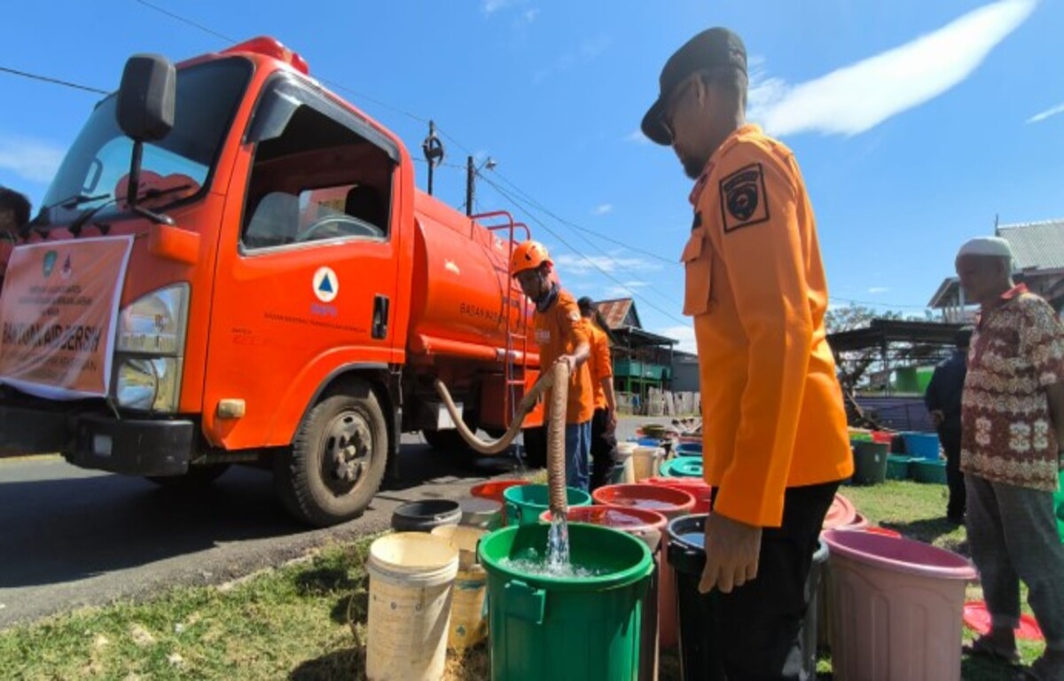Distribusi Air Bersih Bpbd Kabupaten Maros