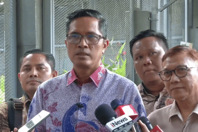 Febri Diansyah Dari Visi Law Firm Kuasa Hukum Febrie Adriansyah Febri Diansyah Dari Visi Law Firm Kuasa Hukum Febrie Adriansyah