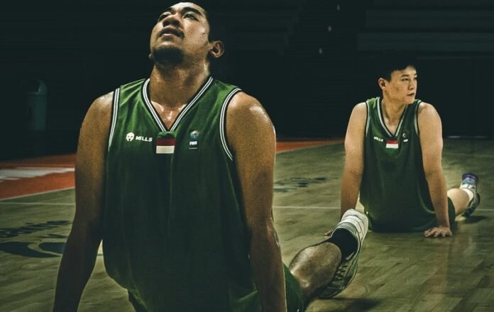 Halmaheranno Dan Justin Wijayanto Saat Menggelar Latihan Holopis