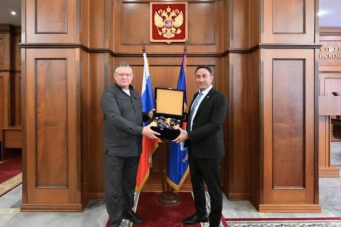 Igor Zubov Dan Suyudi Ario Seto