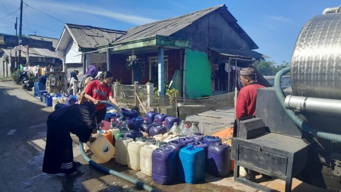 Kekeringan Di Kabupaten Semarang Holopis