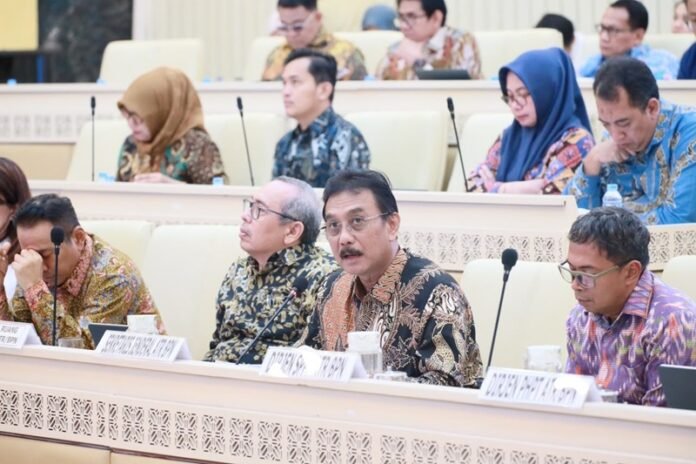 Kementerian Atr Rdp Holopis