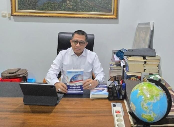 Ngasiman Djoyonegoro Holopis