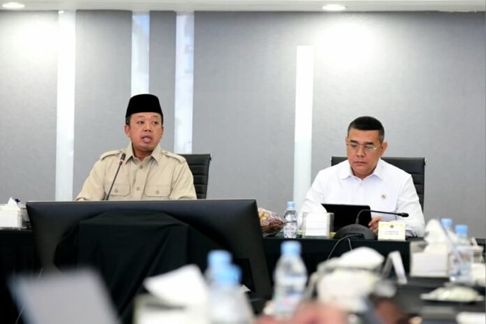 Nusron Wahid Holopis 1