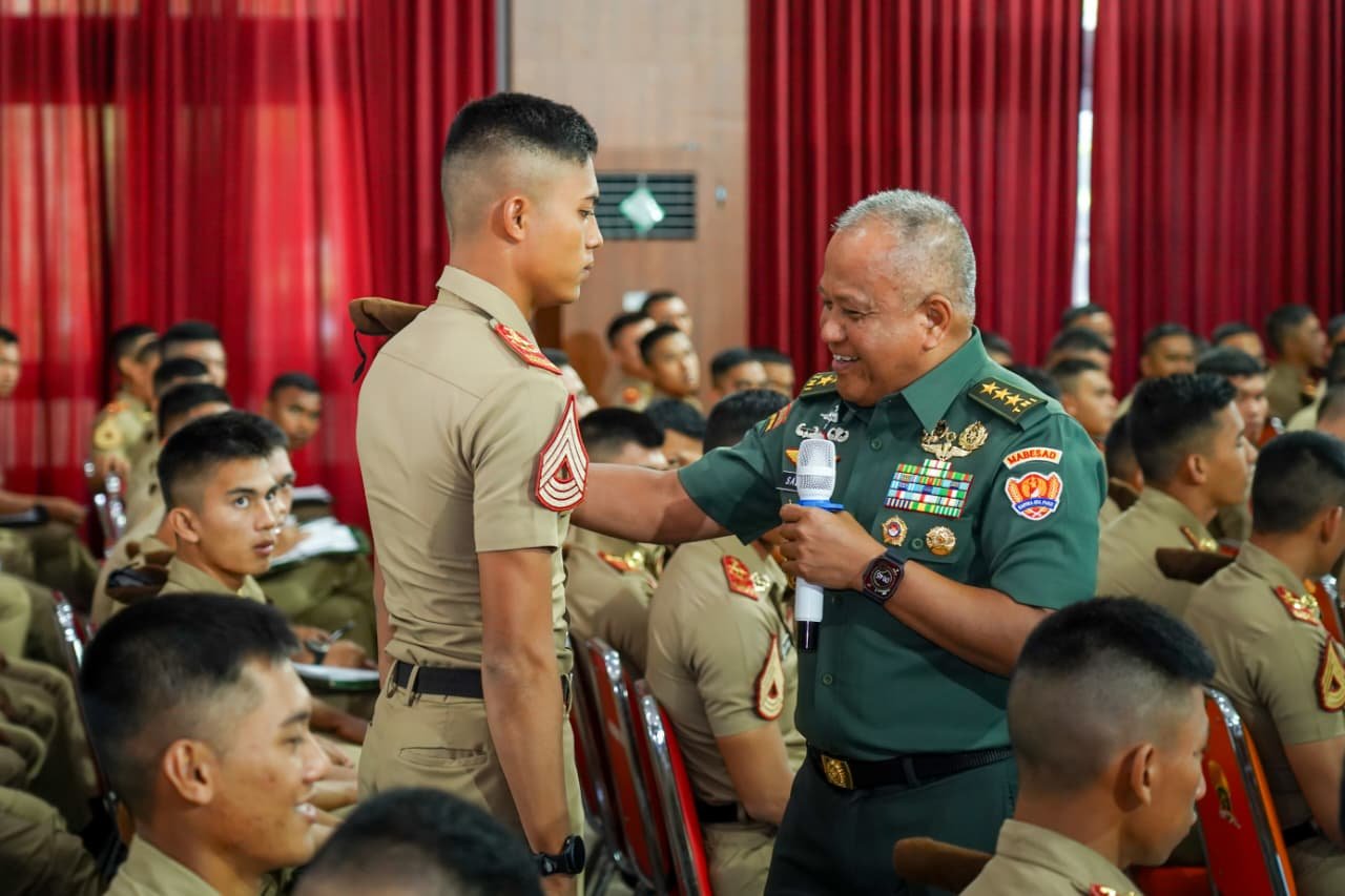 Pembekalan Pada 511 Taruna Dan Taruni Tingkat Iii Akmil