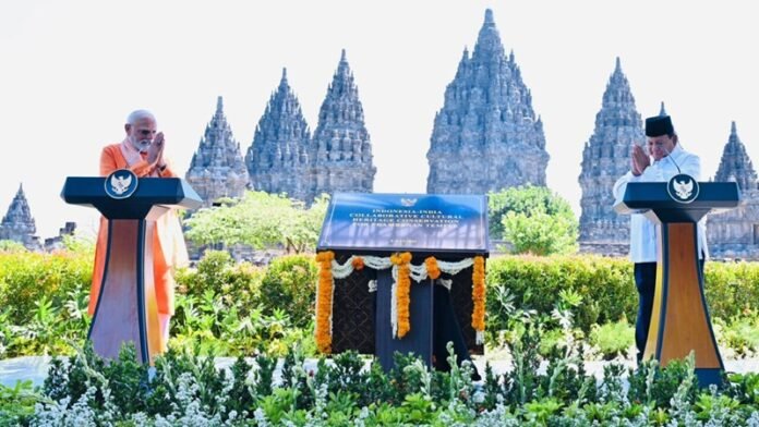 Prabowo Bersama Modi Holopis 1