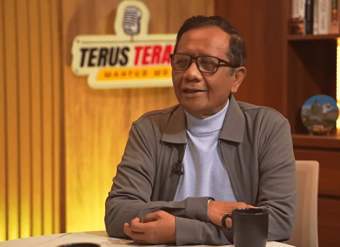Prof Mahfud Md Terus Terang