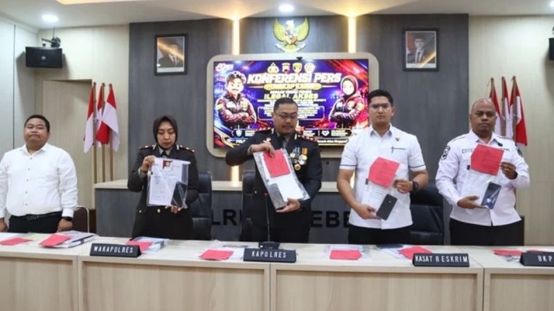 Skandal Absensi Fiktif Asn Holopis