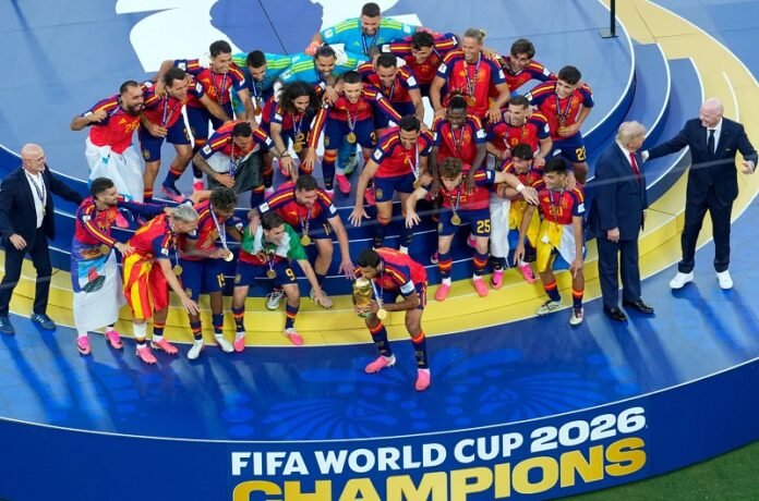 Spanyol Di Podium Juara Piala Dunia 2026 Holopis