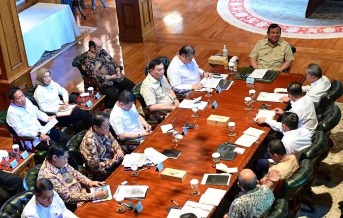 Suasana Rapat Terbatas 13 Juli 2026
