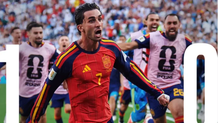 Ferran Torres Mencetak Gol Holopis