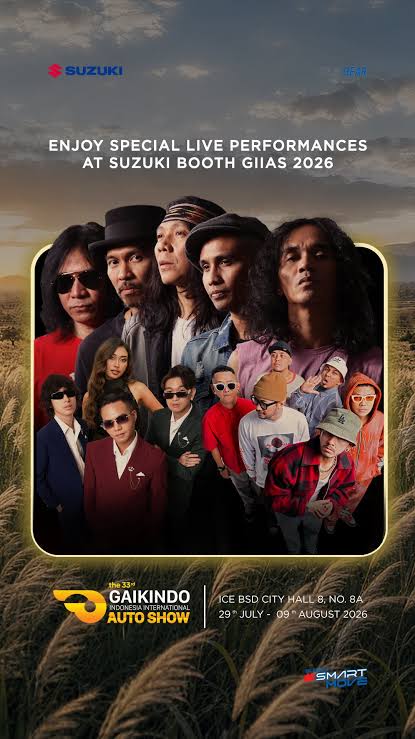 Musisi di Booth Suzuki Holopis 