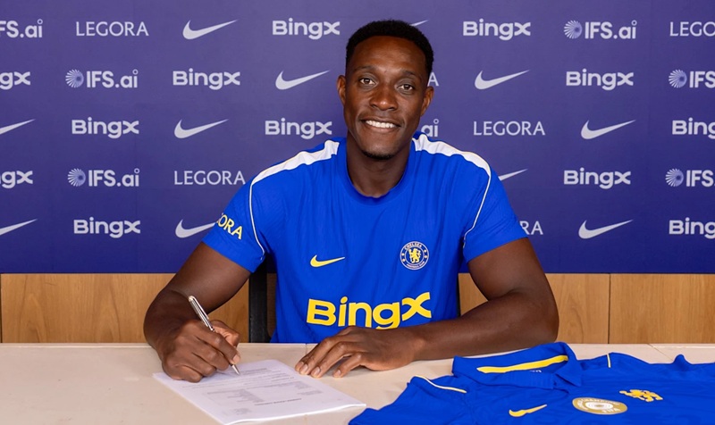 Danny Welbeck Resmi Gabung Chelsea Holopis