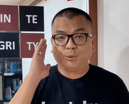 Denny Indrayana Holopis