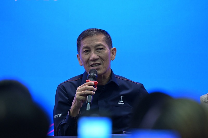 Direktur Utama I.league Ferry Paulus Saat Peluncuran Indonesia Womens League Holopis