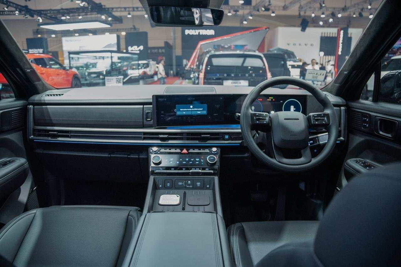 Interior The All New Hyundai Santa Fe Hybrid Holopis 2