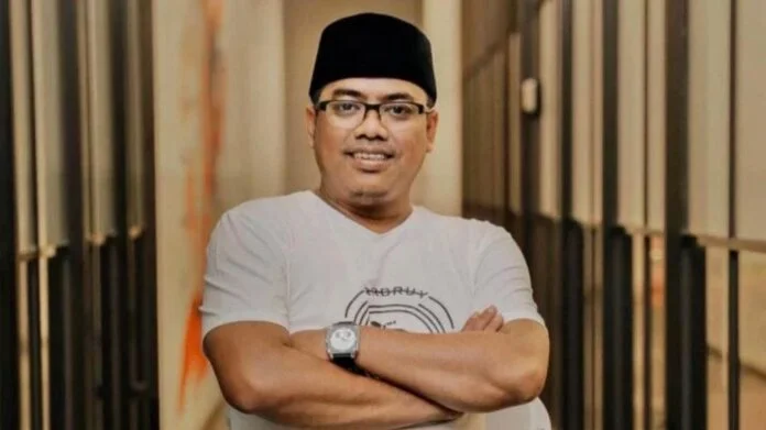 Muannas Alaidid Holopis