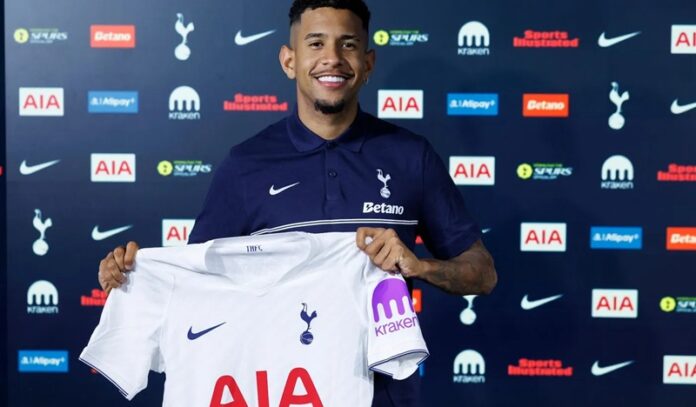 Savinho Resmi Bergabung Dengan Tottenham Holopis