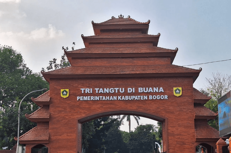 Tugu Kantor Bupati Bogor