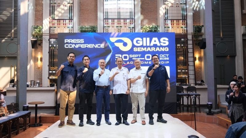 Giias Semarang Holopis