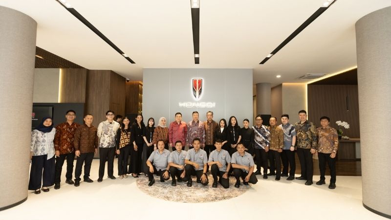 Hongqi House Holopis 2