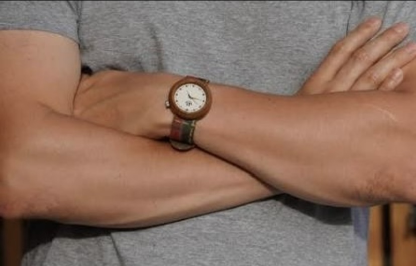 Jam Tangan Kayu Kama Watch Holopis