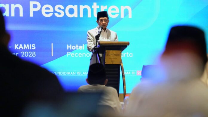 Menag Nasaruddin Umar Holopis
