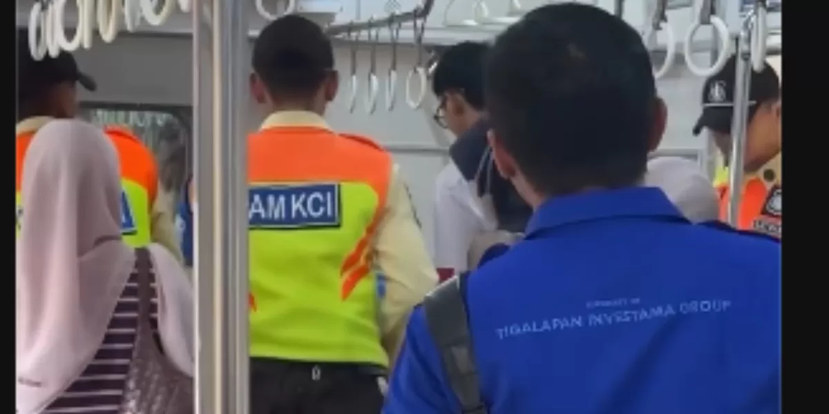 Penumpang Melahirkan Holopis