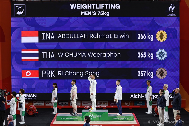 Rahmat Erwin Di Podium Medali Emas Asian Games 2026 Holopis